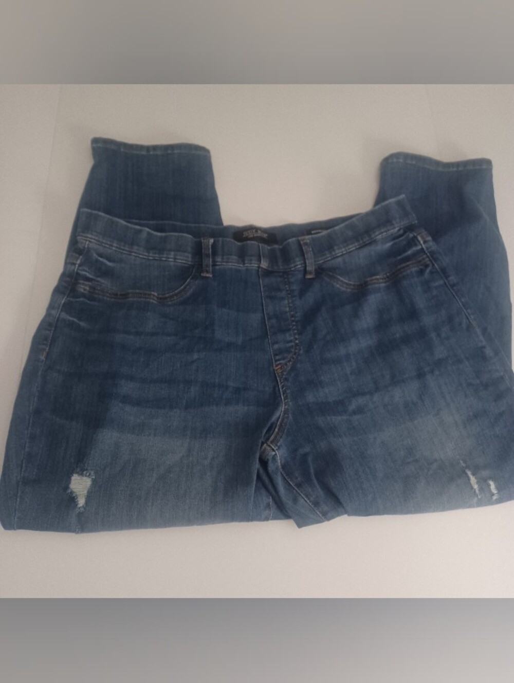 Judy Blue Boyfriend Fit Jeans Sz 20W Distressed Front - Picture 2 of 5
